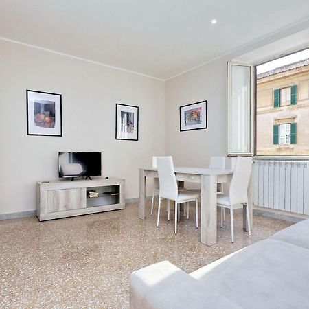 Watercolours Near St Peter Apartment Roma Exterior foto